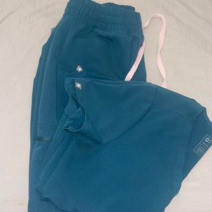 FIGS- Caribbean Blue Scrub Set